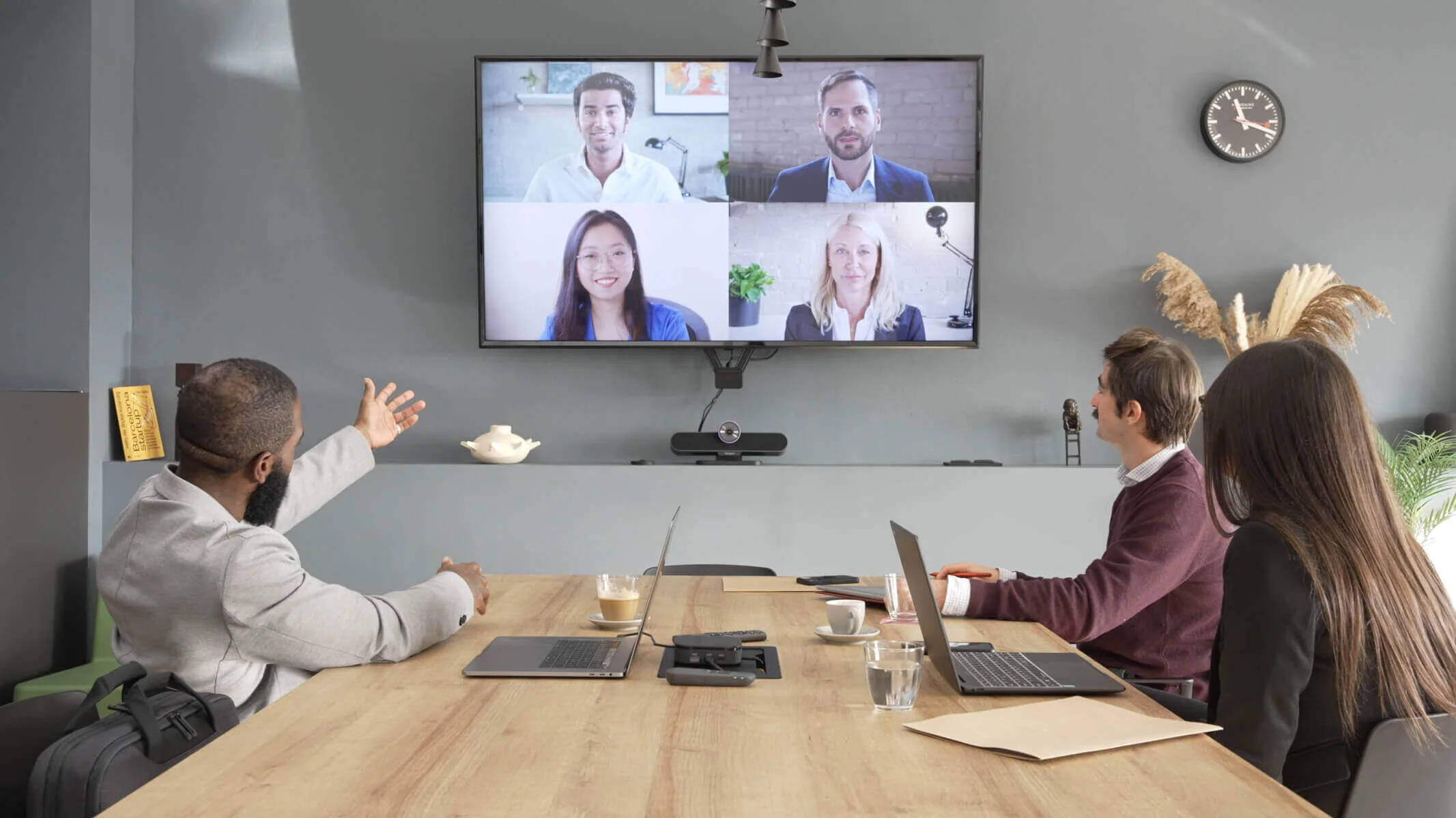 All-in-One 4K Video Conference System (UK Plug) - Image 21