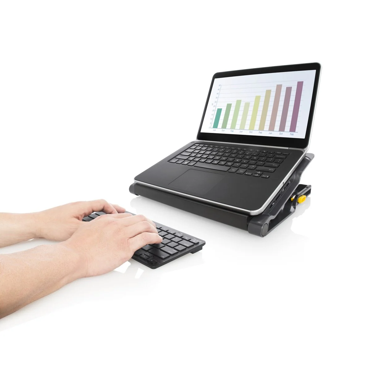 Laptop Cooling Pad With 4-Port 2.0 Hub - Black - Image 8