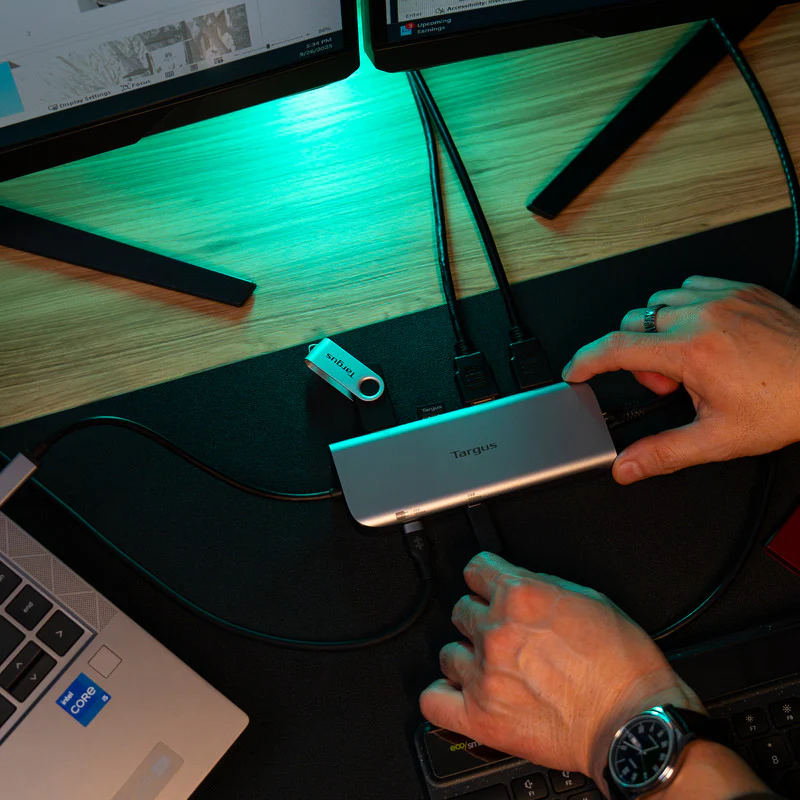 Dual Video Mobile Dock with 140W EPR Pass-Thru - Image 11