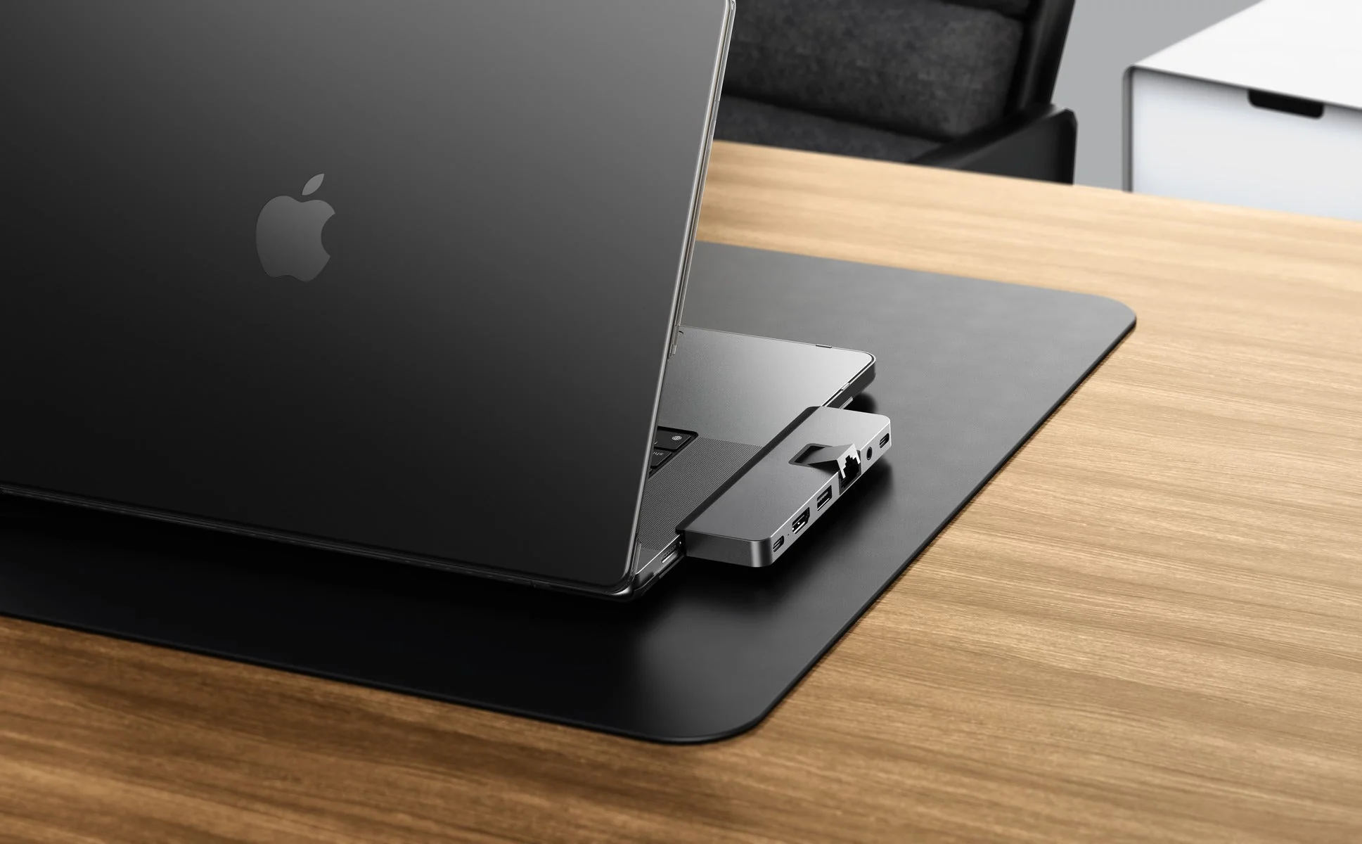 HyperDrive DUO PRO 7-in-2 USB-C Hub - Grey - Image 4