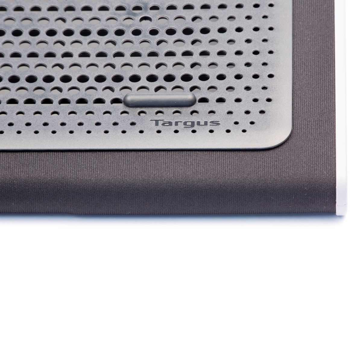 Laptop Cooling Pad 15 - 17" Laptops - Image 7