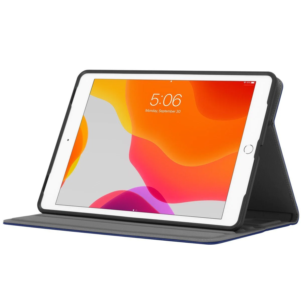 VersaVu® Classic Tablet Case for iPad® (9th/8th/7th gen.) 10.2-inch, iPad Air® 10.5-inch, and iPad Pro® 10.5-inch - Blue - Image 4
